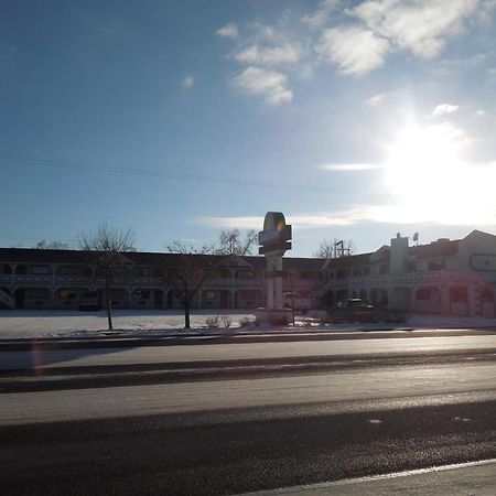 Days Inn Riverton Bagian luar foto